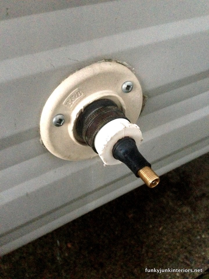 How to Winterize Rv With Air Compressor