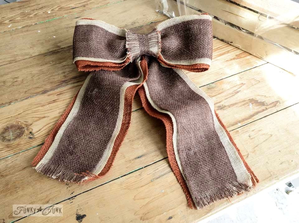 How to make a burlap bow