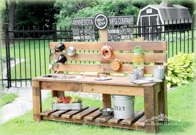 Mudpie station by Bliss Ranch