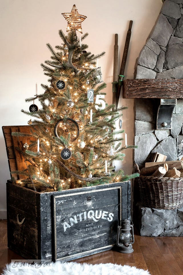 Make an Easy, Stunning Gold Leaf Tabletop Christmas Tree ~ Tutorial - An  Extraordinary Day