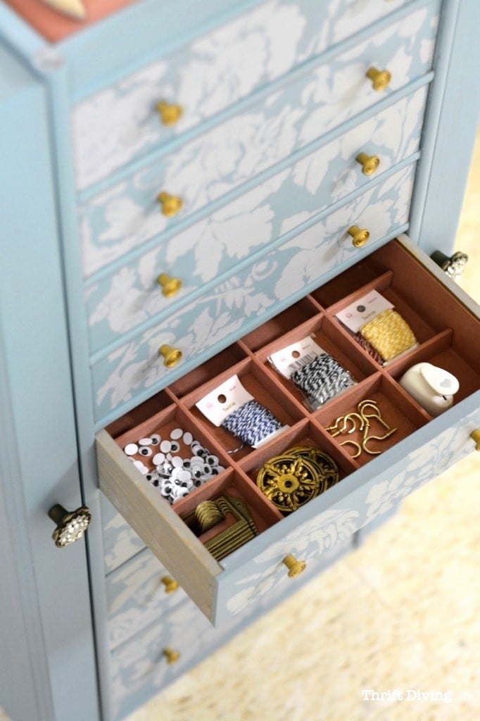 Make A Diy Tool Chest From An Old Jewelry Box 0143 682x1024