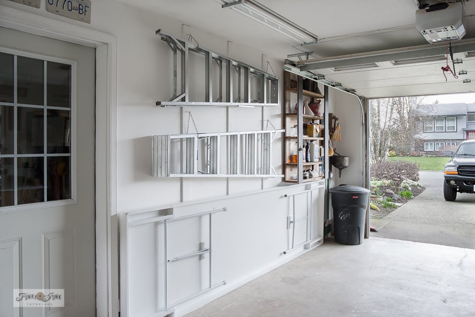 Garage ladder deals storage