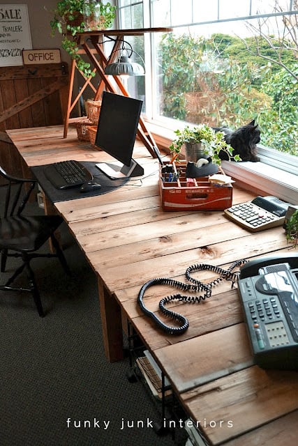 Farmhouse DIY desk made from free scrap wood! - Part 3 Reveal