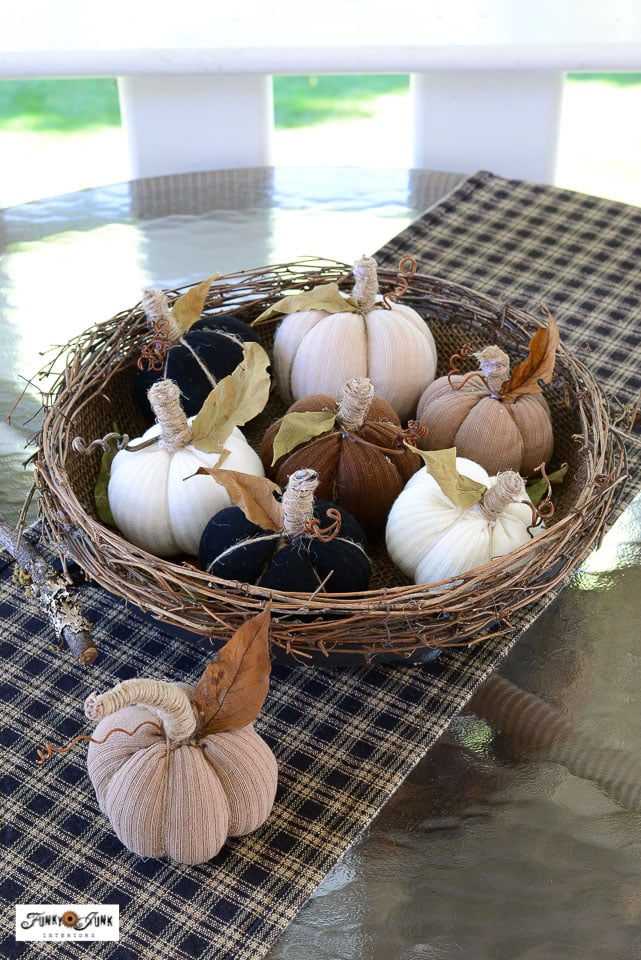 no sew fabric pumpkins made from socks
