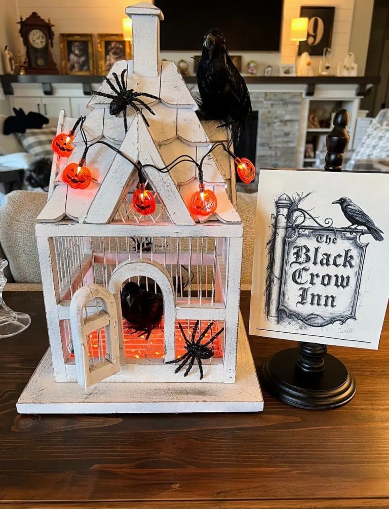 Haunted birdhouse for Halloween