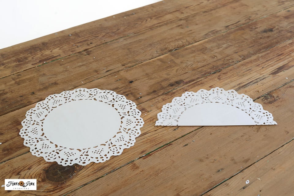 make paper snowflakes from doilies