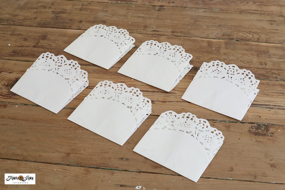 make paper snowflakes from doilies