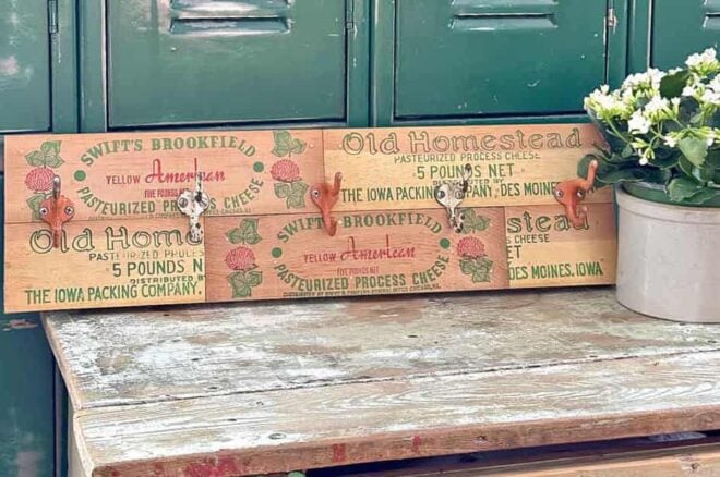 cheese box hooks