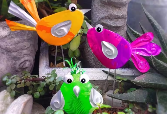 Recycled soda can birds by A Crafty Mix