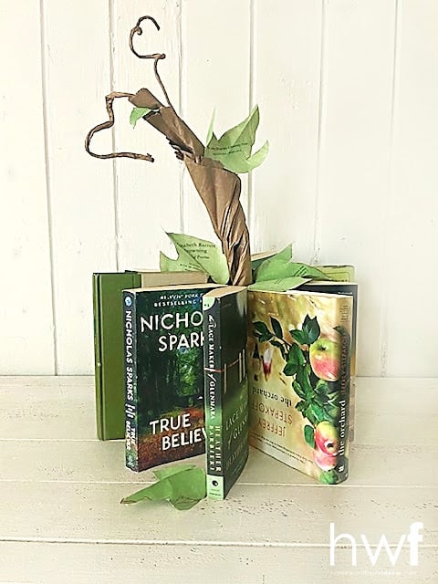 Autumn book pumpkins by Homeward Found Decor featured on New Upcycle Ideas 848