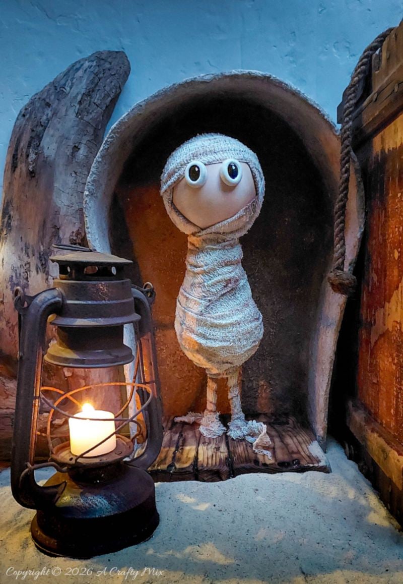 DIY Mummy for Halloween by A Crafty Mix featured on New Upcycle Ideas 846