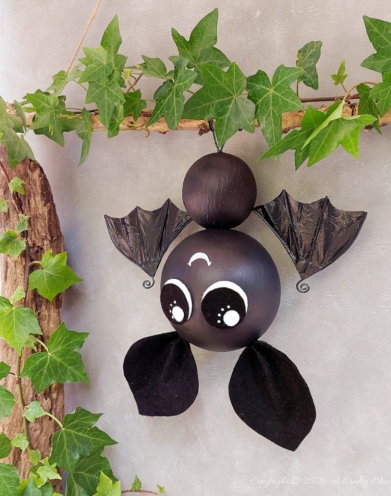 Whimsical Halloween bat from plastic bags by A Crafty Mix featured on New Upcycle Ideas 847
