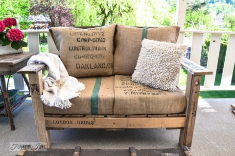 pallet double wide chair, via Funky Junk Interiors