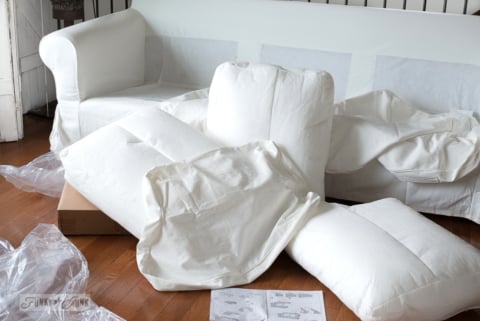 assembling an Ikea Ektorp 3.5 white slipcovered sofa-013