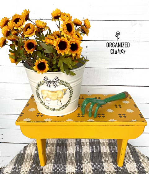 stenciled farmhouse bench.png