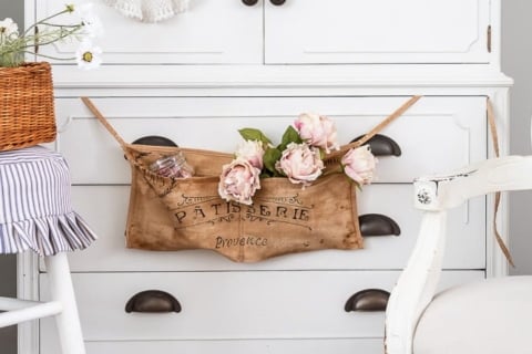 hardware apron wall pocket
