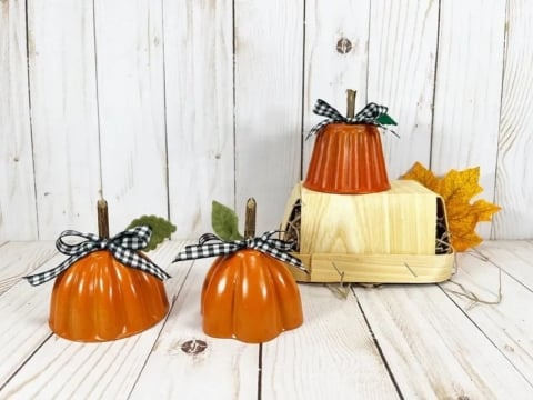 bundt pan pumpkins by Creatively Beth
