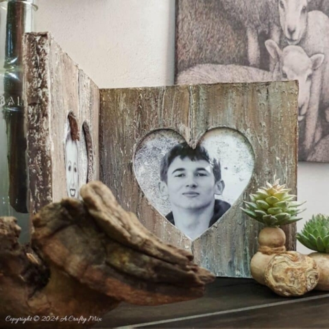 hinged cardboard heart frame