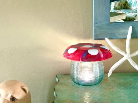 mushroom light