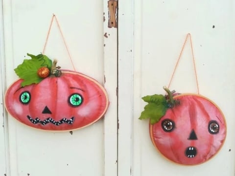 embroidery hoop pumpkins